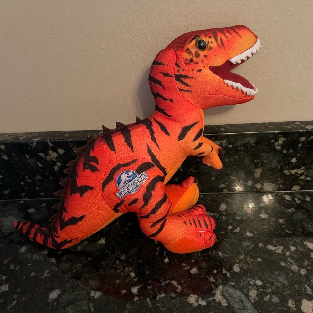 Jurassic World Dinosaur Plush - Picture 2 of 9